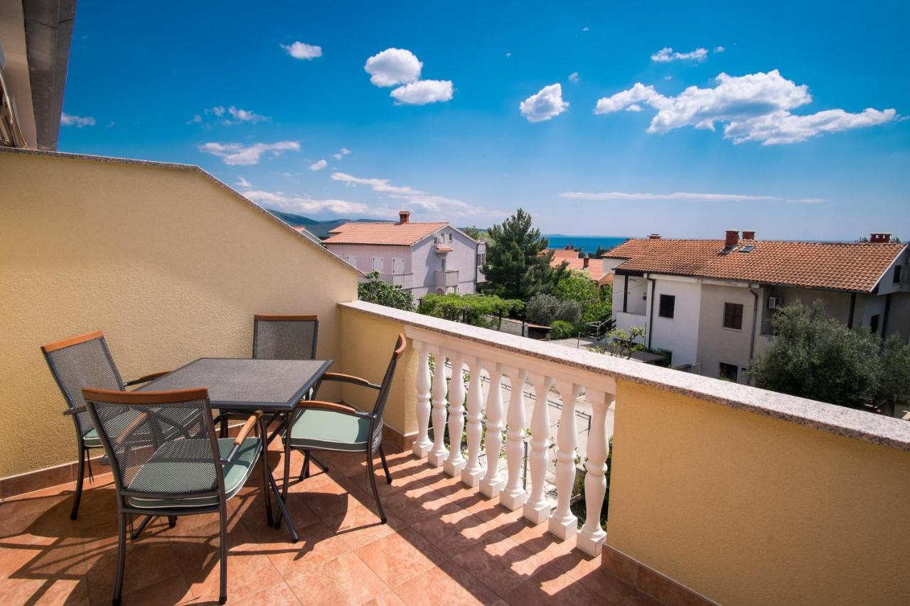 Apartments Bogdanic Krk I クルク エクステリア 写真