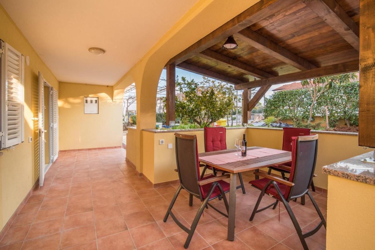 Apartments Bogdanic Krk I クルク エクステリア 写真